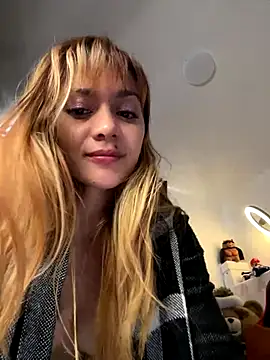 __PrettyWoman__ webcam