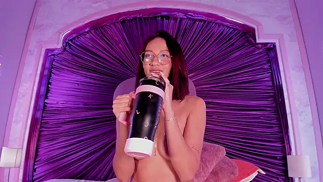 daphne_courtis webcam