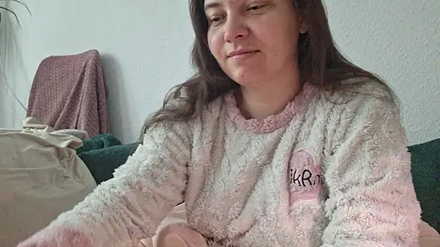 Cyndee_Winter webcam