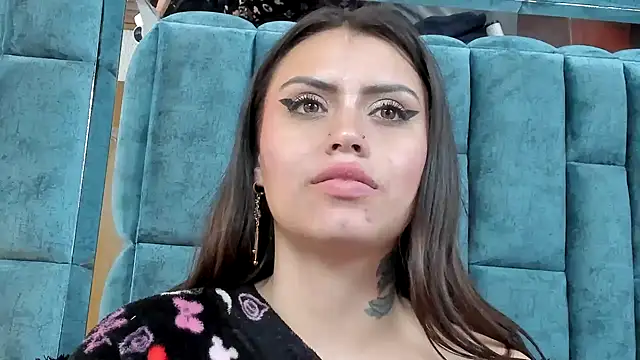 STEFANYVOLKOV webcam