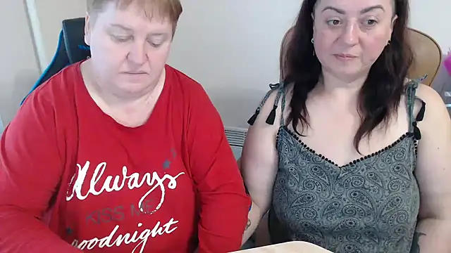 Bertie_Adeline webcam