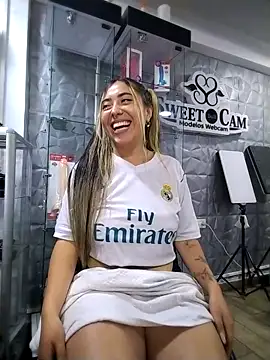 ManuelaVeelez webcam