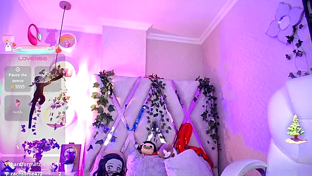 Aurora_Brownn webcam