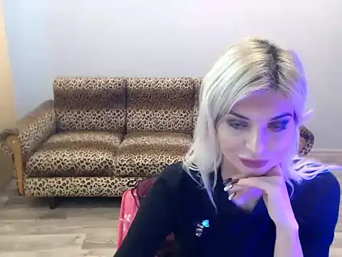 SexyBeatriice webcam