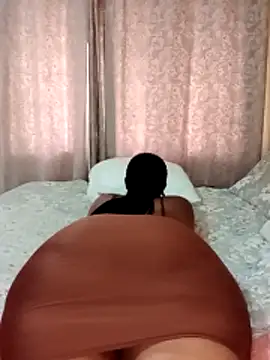 Luciouslips00 webcam