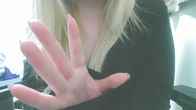 Remi_official webcam