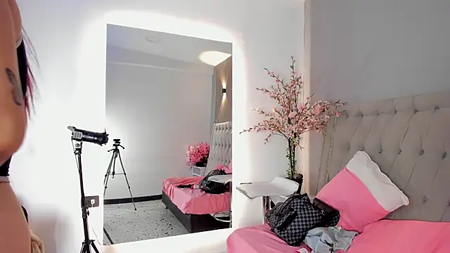 Xiomara_Stwart webcam