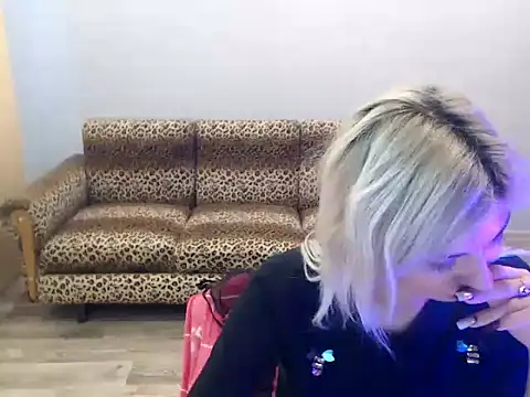 SexyBeatriice webcam