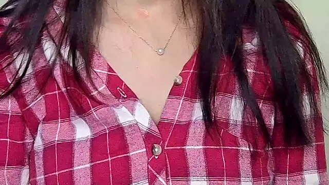 Naina_For_You webcam