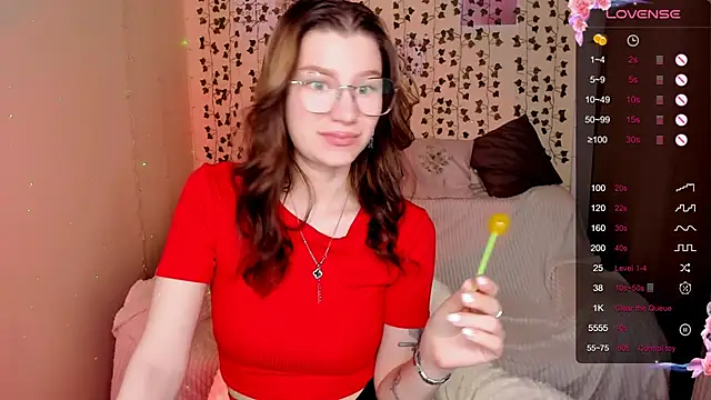 LinaBlossom_ webcam