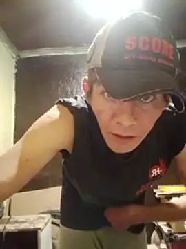 Cloud0nMycock webcam