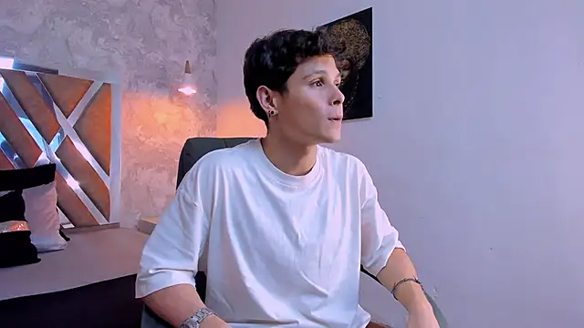 kraven_lust (M young) - KRAVEN NAKED!!💋🍑