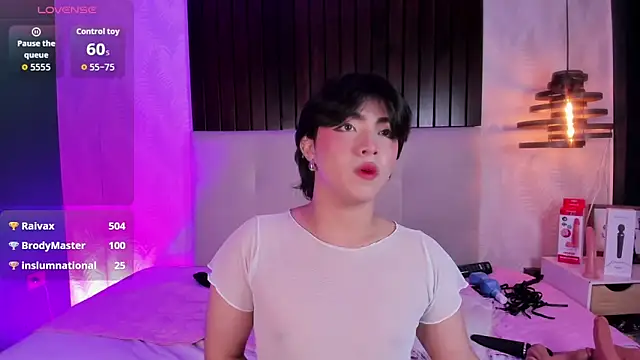 Creamy_Angelo webcam