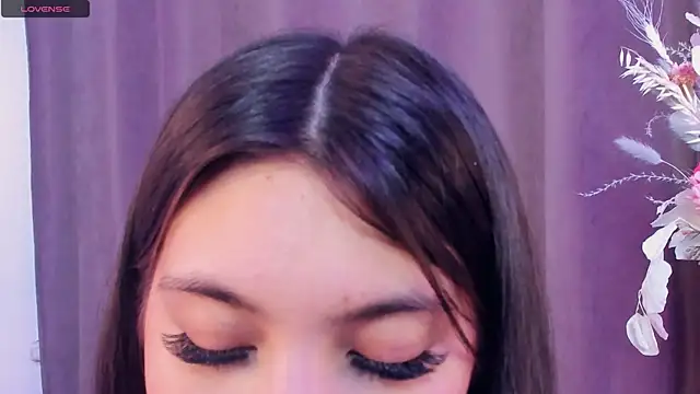 FunnyyMonkeyy webcam