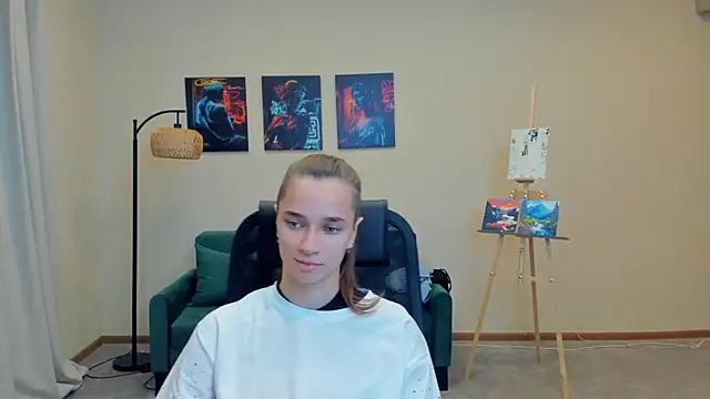 okdevier (F teen) - touch my neck