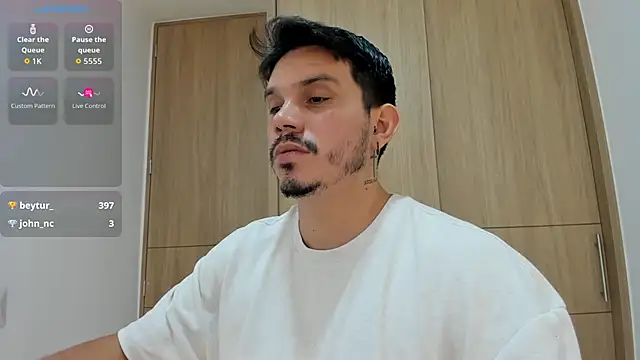 alejandro_stark webcam