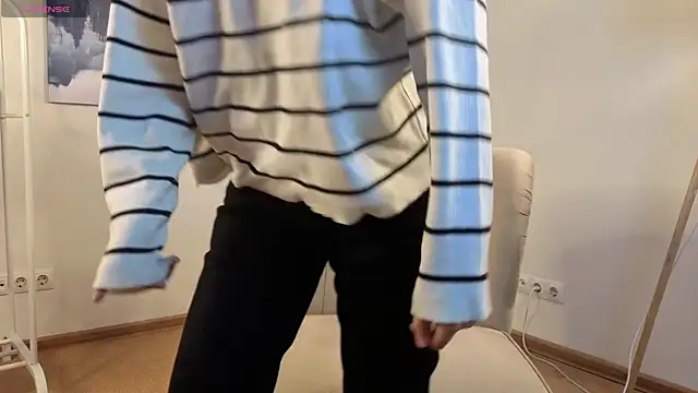 judesteuart (F teen) - Should I wear a skirt?😍