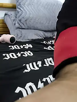 yazin19 - Yazin19's free webcam - UK Sex Cams