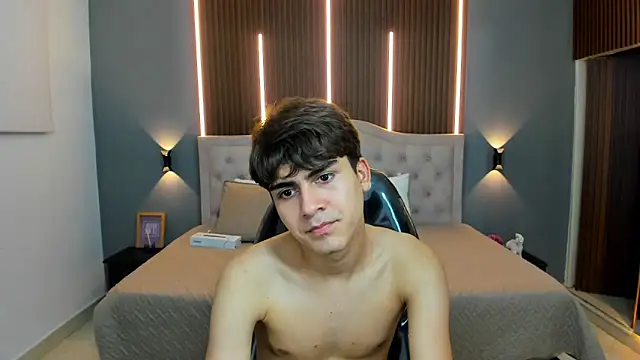 tommy18__ (M twink) - EAT CUM