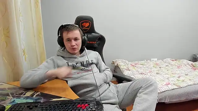 iliaskrislove webcam