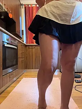 Hotmomcheckk_ webcam