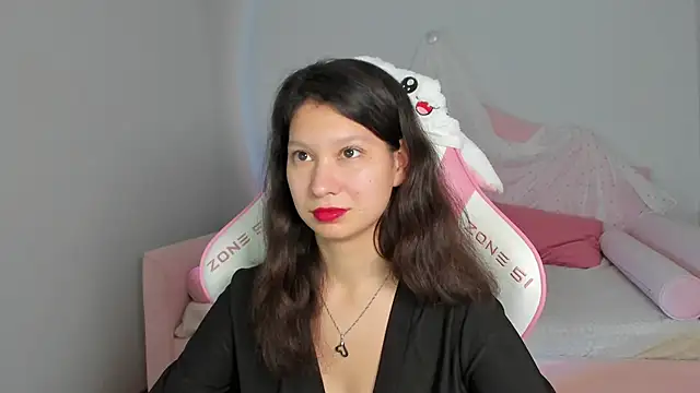 saradenars - SaraDenars's free webcam - UK Sex Cams