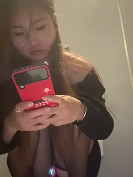 luna-sisi (F young) - 口交2分钟