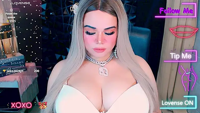 xHugeHarleySelfsuckerx webcam