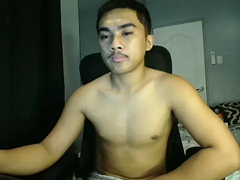 pinoyAdrianneXXX webcam