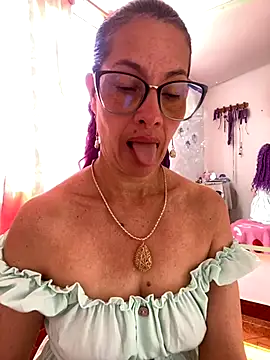 Goddess-Love- webcam