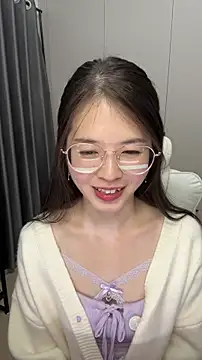 Qianqian-888 webcam