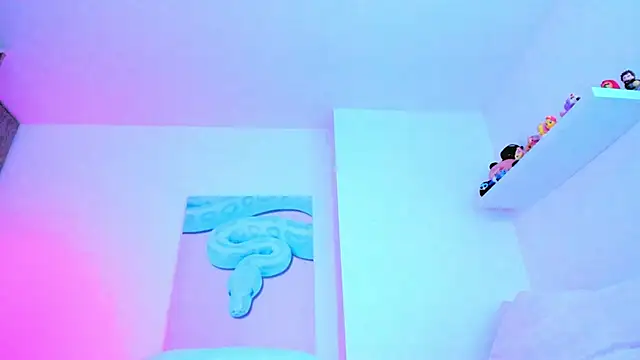 alexis_rosse (F young) - clothes off oil boobs