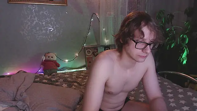 Your_Horny_Friends webcam