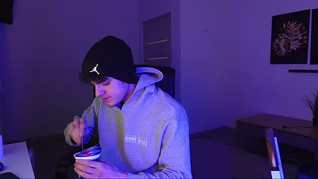 Brad_Holloway webcam