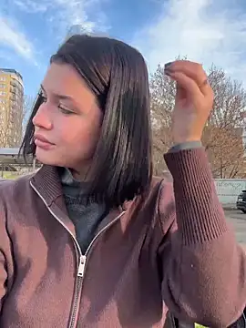 kikiwatson (F young) - Flash boobs in public ❤️‍🔥