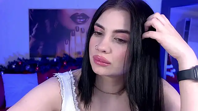 AdrianaTorres webcam