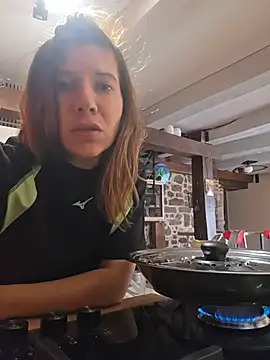 lina_lou4 - Lina_lou4's free webcam - UK Sex Cams