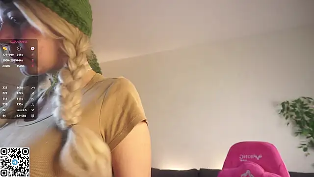 RoxannaCarver webcam