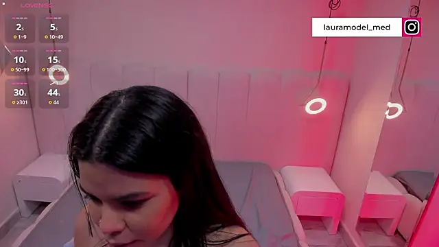 riri_candy (F young) - FINGERING PUSSY