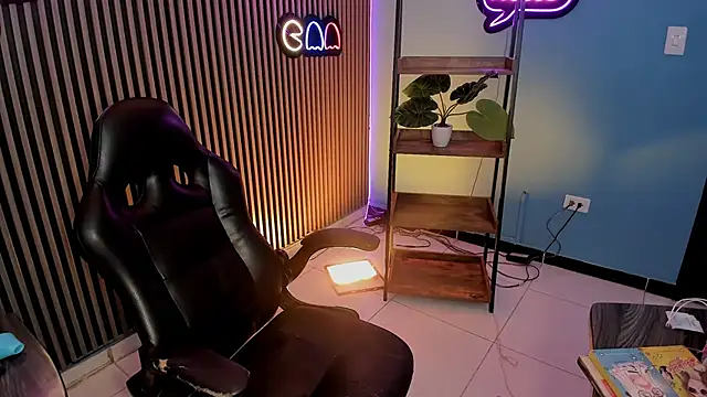 emily_roberts1 webcam