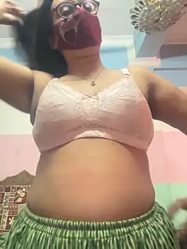 Saguphtah_Chattergy_22 webcam