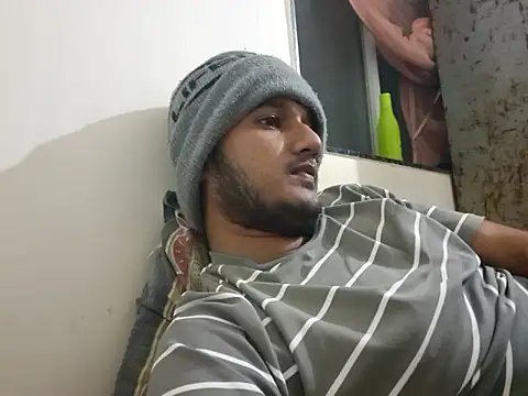 young-hairy-jon webcam