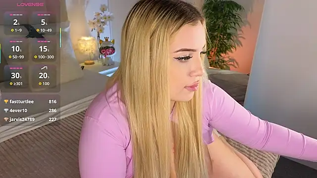 KilianaNoir live show on StripChat 