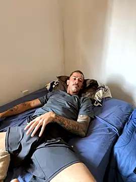 lucasjandre - Lucasjandre's free webcam - UK Sex Cams