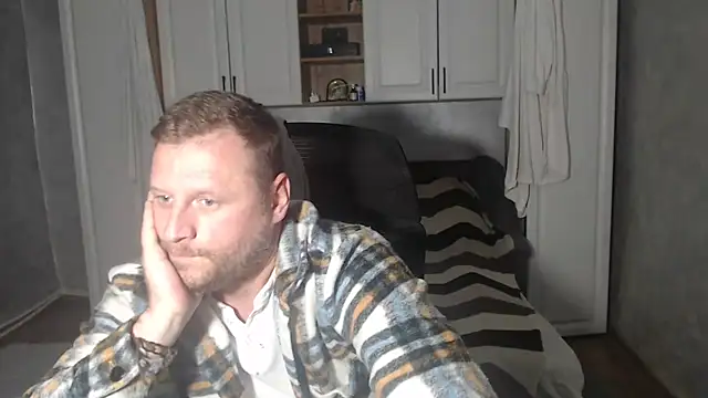 alex_beauty2025 (Ask my age) - flash cock