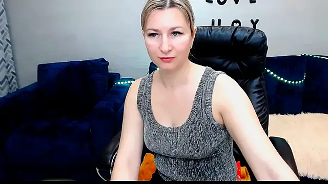 Incredible_Ariela webcam