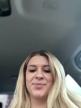 love_bri (G young) - Be my lover, make my pussy happy