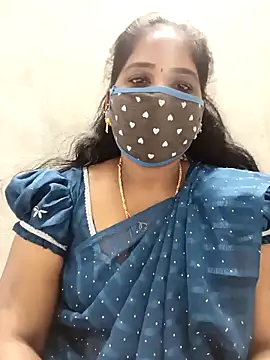 MaaliiiPonuTamil webcam