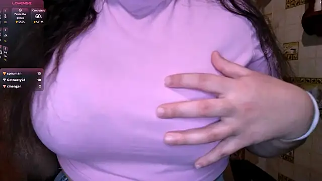 DierdreCousineau webcam