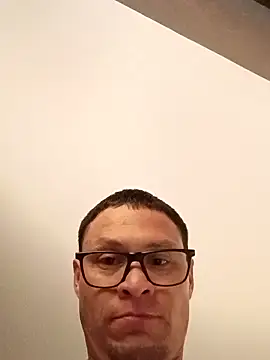 handsomexl4389 webcam